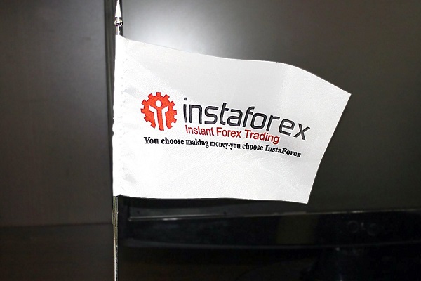 instaforex malaysia office manager